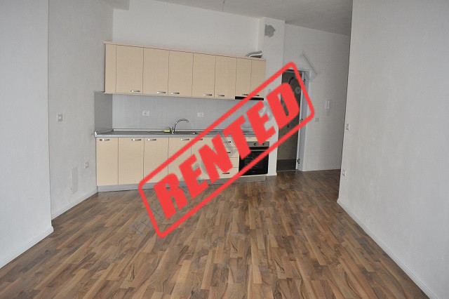 Apartment for rent at&nbsp;Gaden Residence Turdiu, in&nbsp;Benjamin Kruta street, in Tirana.
The ap